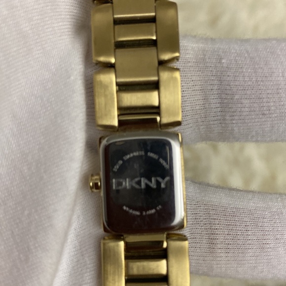 DKNY Ladies Watch - Picture 5 of 8